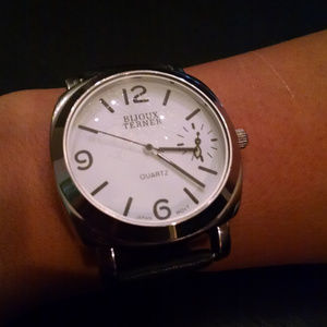 Bijoux Terner Womens Watch